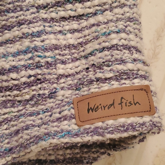 Hoody - Picture 2 of 3